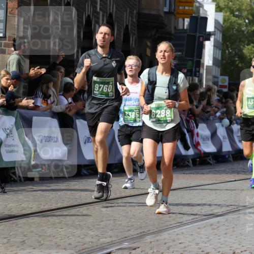 13.09.2026 - 21. swb-Marathon Bremen Strokosch-Dieckow http://msf.ph/oto/10343027 13.09.2026 13:27:16 Ziel 531, 946, 1493, 1494, 2089, 3076, 3302, 3510, 3527, 3893, 4327, 4397, 4441, 4563, 4919, 5054, 5689, 5937, 5943, 6314, 6455, 6580, 7027, 7072, 7246, 7317, 8303, 9150, 9511, 9551, 9854, 9878, 13097, 242, 593, 940, 1373, 1574, 2345, 3385, 3496, 5220, 5290, 5358, 5616, 6071, 6288, 6306, 7110, 9760, 13147 meine-sportfotos.de