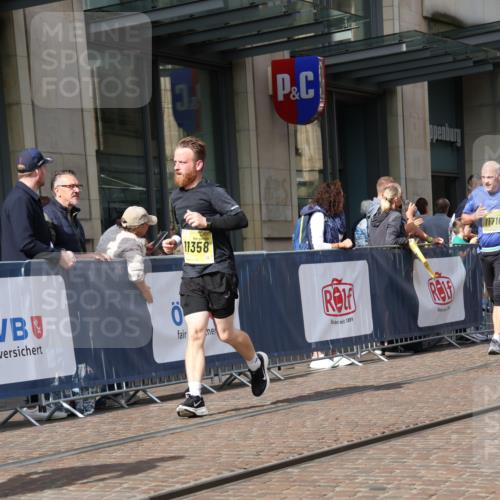 13.09.2026 - 21. swb-Marathon Bremen Strokosch-Dieckow http://msf.ph/oto/10343078 13.09.2026 11:08:30 Ziel 10217, 10399, 10455, 10469, 10599, 10609, 11053, 11074, 11358, 11421, 11434, 11531, 11710, 11718, 11812, 11834, 11905, 12162, 12256, 12353, 12438, 12517, 10135, 10188, 10229, 10793, 10851, 11032, 11065, 11124, 11263, 11509, 11560, 11561, 11678, 11888, 11968, 12073, 12164, 12315, 12325, 12410, 12516 meine-sportfotos.de