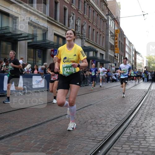 13.09.2026 - 21. swb-Marathon Bremen Strokosch-Dieckow http://msf.ph/oto/10343081 13.09.2026 13:28:39 Ziel 394, 430, 565, 687, 722, 725, 745, 936, 1014, 1274, 1688, 2070, 2223, 2276, 2378, 2851, 2891, 3348, 3419, 3444, 3665, 3938, 4590, 5225, 5267, 5531, 5691, 5865, 6099, 6817, 6937, 6955, 7134, 7263, 7527, 8984, 8985, 9562, 13174, 178, 210, 613, 1239, 1380, 1914, 2047, 2764, 3028, 3294, 3348, 3597, 4102, 4250, 4564, 5683, 6914, 6957, 7263, 8429, 8483, 8570, 8938, 9064, 9176, 9549, 13012 meine-sportfotos.de