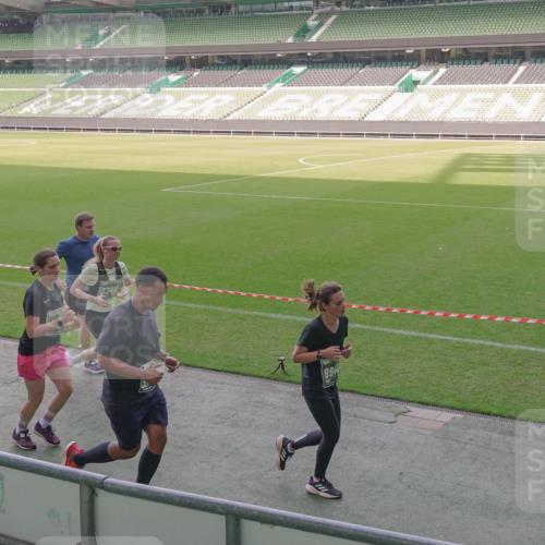 13.09.2026 - 21. swb-Marathon Bremen Michael Burmester http://msf.ph/oto/10343153 13.09.2026 13:27:18 Laufen im Stadion 111, 186, 202, 357, 364, 390, 478, 597, 726, 829, 833, 888, 925, 1077, 1283, 1412, 1473, 1496, 1530, 1608, 1618, 1700, 1769, 1958, 1961, 1984, 2236, 2273, 2309, 2382, 2384, 2388, 2404, 2428, 2502, 2507, 2508, 2542, 2558, 2576, 2582, 2592, 2656, 2675, 2725, 2748, 2817, 2875, 2876, 2923, 2965, 2970, 3045, 3047, 3050, 3062, 3073, 3084, 3172, 3184, 3219, 3359, 3433, 3540, 3592, 3629, 3756, 3851, 3885, 3907, 3978, 4457, 4660 meine-sportfotos.de
