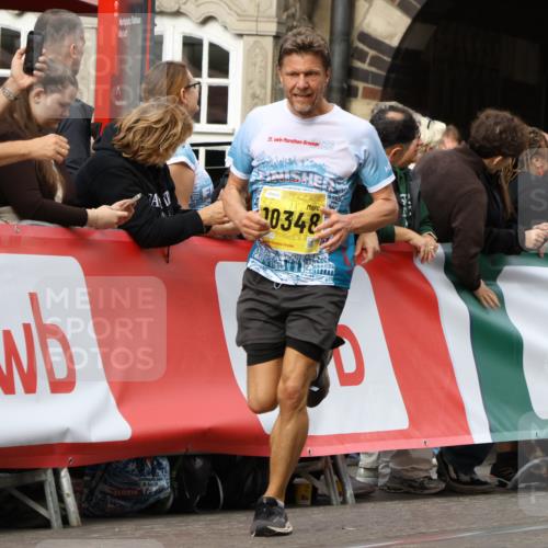 13.09.2026 - 21. swb-Marathon Bremen Strokosch-Dieckow http://msf.ph/oto/10343166 13.09.2026 10:51:52 Ziel 10334, 10348, 10381, 10544, 10763, 10825, 10862, 10984, 11145, 11787, 12329, 12424, 12548, 13631, 10218, 10588, 11277, 11285, 11376, 11487, 11555, 11869, 11877, 11962, 12349 meine-sportfotos.de