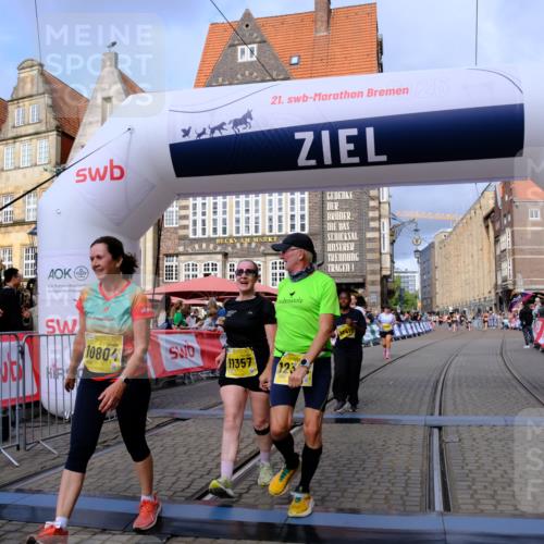 13.09.2026 - 21. swb-Marathon Bremen Tim E. http://msf.ph/oto/10343243 13.09.2026 11:13:24 Ziel 10804, 10893, 11048, 11357, 11606, 11627, 12050, 12060, 12393, 12418 meine-sportfotos.de