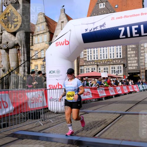 13.09.2026 - 21. swb-Marathon Bremen Tim E. http://msf.ph/oto/10343415 13.09.2026 11:13:29 Ziel 10804, 10893, 11048, 11357, 11627, 12060, 12393, 12418 meine-sportfotos.de