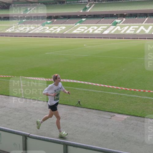 13.09.2026 - 21. swb-Marathon Bremen Michael Burmester http://msf.ph/oto/10343431 13.09.2026 13:28:01 Laufen im Stadion 111, 186, 220, 357, 364, 390, 478, 597, 726, 829, 833, 888, 925, 1079, 1220, 1298, 1325, 1412, 1496, 1608, 1700, 1741, 1769, 1777, 1958, 1961, 1984, 2236, 2273, 2309, 2365, 2388, 2404, 2428, 2472, 2502, 2507, 2542, 2574, 2582, 2593, 2725, 2743, 2748, 2875, 2876, 2923, 3045, 3050, 3061, 3073, 3084, 3154, 3184, 3219, 3540, 3589, 3592, 3595, 3694, 3756, 3798, 3826, 3853, 3885, 3907, 3978, 3987, 4108, 4238, 4457, 4660 meine-sportfotos.de