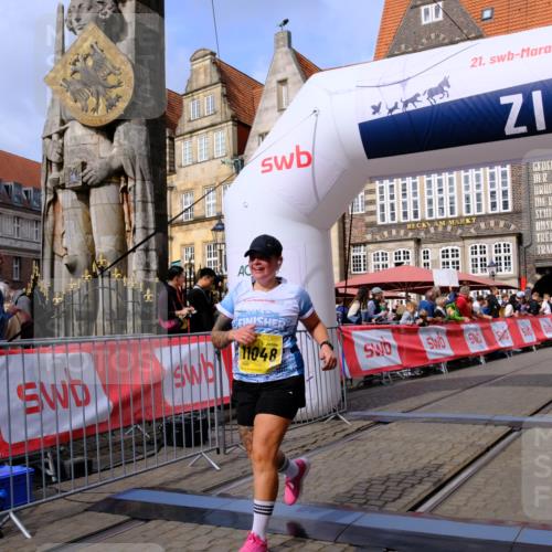 13.09.2026 - 21. swb-Marathon Bremen Tim E. http://msf.ph/oto/10343433 13.09.2026 11:13:29 Ziel 10804, 10893, 11048, 11357, 11627, 12060, 12393, 12418 meine-sportfotos.de