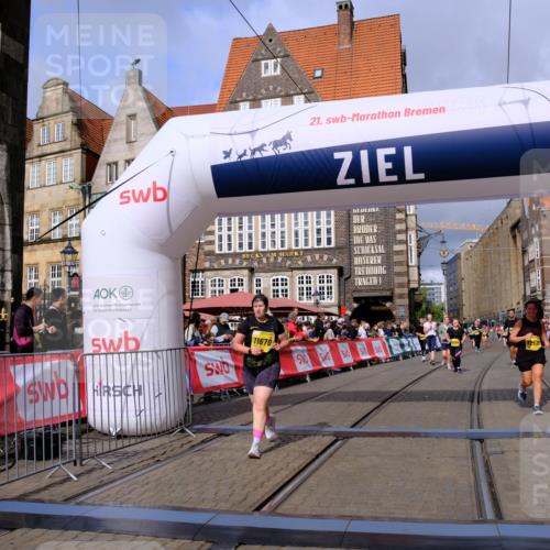 13.09.2026 - 21. swb-Marathon Bremen Tim E. http://msf.ph/oto/10343446 13.09.2026 11:13:41 Ziel 10484, 10545, 10883, 11392, 11670, 11954, 12280, 12460, 12521 meine-sportfotos.de