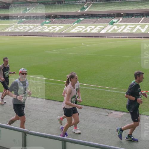 13.09.2026 - 21. swb-Marathon Bremen Michael Burmester http://msf.ph/oto/10343453 13.09.2026 13:28:05 Laufen im Stadion 111, 186, 220, 357, 364, 390, 478, 597, 726, 829, 888, 925, 1079, 1220, 1298, 1325, 1412, 1496, 1608, 1700, 1741, 1769, 1777, 1958, 1961, 1984, 2236, 2309, 2365, 2388, 2404, 2472, 2502, 2507, 2542, 2574, 2582, 2593, 2725, 2743, 2748, 2868, 2875, 2876, 2923, 3045, 3050, 3061, 3073, 3084, 3154, 3184, 3219, 3540, 3589, 3592, 3595, 3694, 3756, 3798, 3826, 3853, 3885, 3907, 3978, 3987, 4108, 4238, 4457, 4660 meine-sportfotos.de
