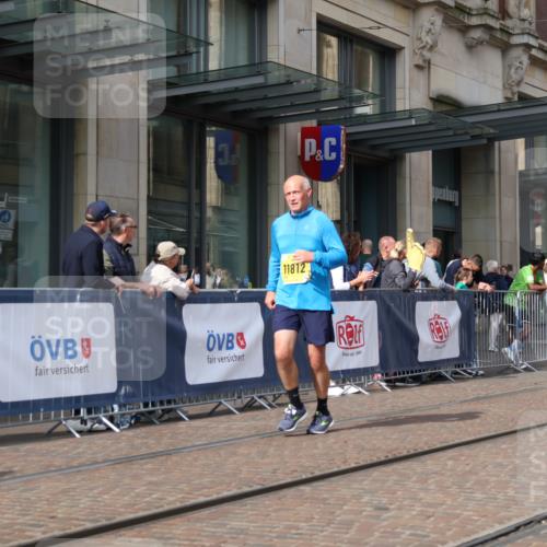 13.09.2026 - 21. swb-Marathon Bremen Strokosch-Dieckow http://msf.ph/oto/10343504 13.09.2026 11:08:45 Ziel 10217, 10314, 10321, 10455, 10570, 10599, 10630, 11011, 11053, 11074, 11091, 11138, 11304, 11434, 11531, 11578, 11812, 11905, 11987, 12155, 12192, 12337, 12353, 12438, 12554, 10229, 10399, 10469, 10609, 11065, 11124, 11358, 11421, 11560, 11561, 11678, 11710, 11718, 11834, 11888, 11968, 12073, 12162, 12164, 12256, 12410, 12516, 12517 meine-sportfotos.de