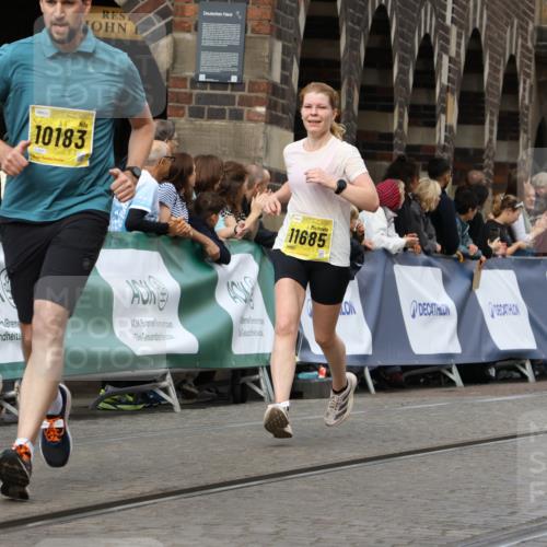 13.09.2026 - 21. swb-Marathon Bremen Strokosch-Dieckow http://msf.ph/oto/10343515 13.09.2026 10:51:59 Ziel 10162, 10183, 10281, 10334, 10348, 10467, 10641, 10763, 11145, 11273, 11542, 11733, 11777, 11787, 12329, 13631, 10588, 11371, 11487, 11877, 13578 meine-sportfotos.de