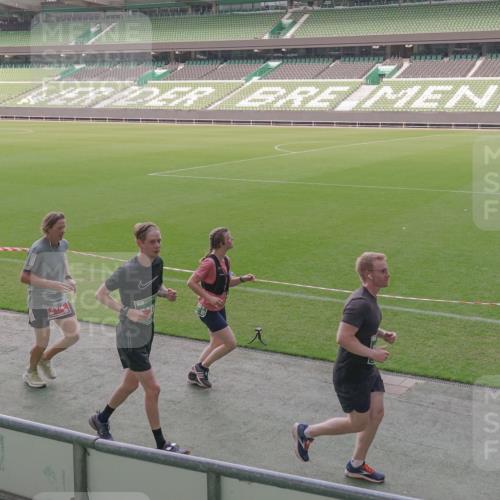 13.09.2026 - 21. swb-Marathon Bremen Michael Burmester http://msf.ph/oto/10343528 13.09.2026 13:28:14 Laufen im Stadion 111, 186, 220, 357, 364, 478, 597, 726, 729, 829, 888, 925, 1079, 1220, 1298, 1325, 1384, 1412, 1496, 1608, 1700, 1741, 1769, 1777, 1958, 1961, 1984, 2236, 2365, 2388, 2404, 2472, 2502, 2507, 2542, 2574, 2593, 2725, 2743, 2748, 2862, 2868, 2875, 2876, 2923, 2924, 2991, 3045, 3050, 3061, 3073, 3154, 3184, 3219, 3238, 3321, 3540, 3589, 3592, 3594, 3595, 3678, 3694, 3756, 3798, 3826, 3853, 3885, 3907, 3978, 3987, 4108, 4238, 4457, 4660 meine-sportfotos.de