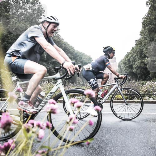 13.09.2026 - Stadtparktriathlon H.Heesch http://msf.ph/oto/10343530 13.09.2026 10:21:23 Radfahren 265, 331, 353, 358, 363, 392 meine-sportfotos.de