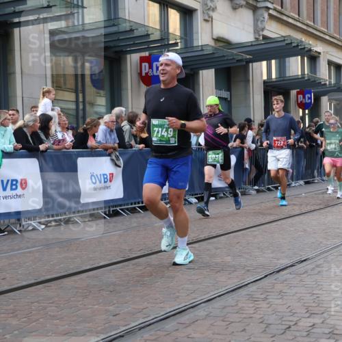 13.09.2026 - 21. swb-Marathon Bremen Strokosch-Dieckow http://msf.ph/oto/10343548 13.09.2026 13:28:57 Ziel 132, 303, 394, 565, 596, 651, 687, 745, 1274, 1365, 1387, 1545, 1823, 2023, 2070, 2301, 2867, 2957, 3258, 3796, 3846, 3912, 4541, 4590, 5036, 5225, 5599, 6030, 6103, 7013, 7149, 7361, 7631, 7860, 8007, 8009, 8066, 8099, 8277, 8338, 8675, 9249, 9661, 9889, 10128, 430, 565, 613, 687, 722, 725, 936, 1014, 1688, 1914, 2223, 2276, 2378, 2851, 2891, 3348, 3419, 3444, 3665, 3938, 4102, 4564, 5267, 7263, 7527, 8938, 9176, 13012 meine-sportfotos.de