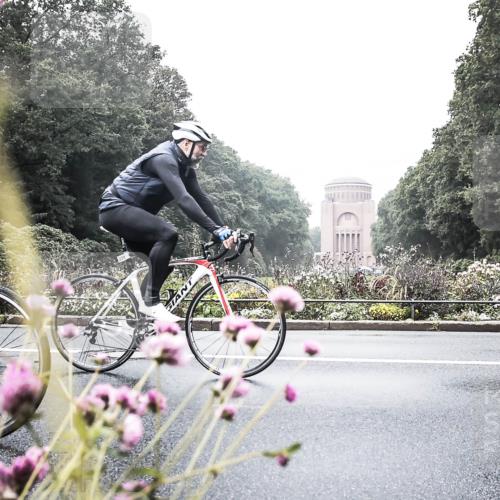 13.09.2026 - Stadtparktriathlon H.Heesch http://msf.ph/oto/10343572 13.09.2026 10:21:36 Radfahren 239, 268, 303, 304, 321, 401, 410 meine-sportfotos.de