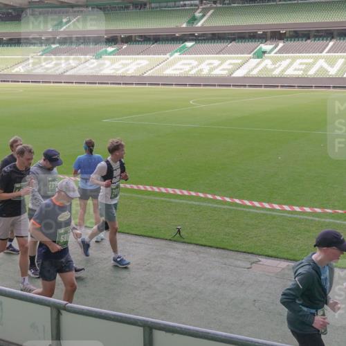 13.09.2026 - 21. swb-Marathon Bremen Michael Burmester http://msf.ph/oto/10343584 13.09.2026 13:28:23 Laufen im Stadion 111, 186, 220, 357, 364, 422, 478, 597, 685, 726, 729, 829, 888, 925, 986, 1079, 1220, 1298, 1325, 1384, 1412, 1496, 1608, 1615, 1741, 1769, 1777, 1958, 1961, 1984, 2236, 2326, 2365, 2404, 2472, 2502, 2507, 2574, 2593, 2725, 2743, 2748, 2862, 2868, 2875, 2876, 2923, 2924, 2991, 3020, 3045, 3050, 3061, 3073, 3154, 3184, 3219, 3238, 3274, 3321, 3361, 3589, 3592, 3594, 3595, 3678, 3694, 3755, 3756, 3798, 3826, 3853, 3885, 3907, 3953, 3978, 3987, 4108, 4238, 4457, 4660 meine-sportfotos.de