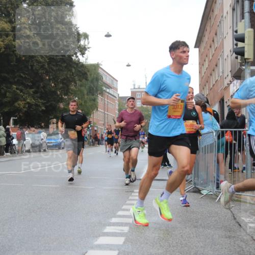 13.09.2026 - Kiel Lauf Markus Tischler http://msf.ph/oto/10343589 13.09.2026 11:37:18 Fleethörn 6700, 3313, 8659, 6366, 1142 meine-sportfotos.de