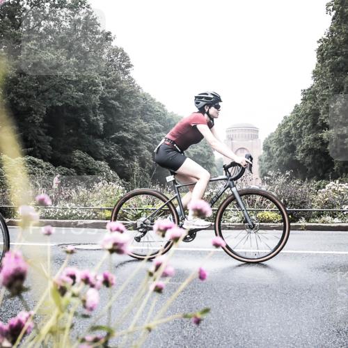 13.09.2026 - Stadtparktriathlon H.Heesch http://msf.ph/oto/10343591 13.09.2026 10:21:45 Radfahren 214, 242, 256, 271, 457, 461 meine-sportfotos.de