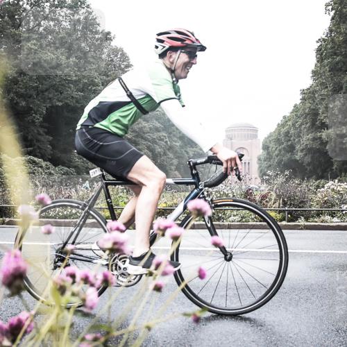 13.09.2026 - Stadtparktriathlon H.Heesch http://msf.ph/oto/10343668 13.09.2026 10:22:21 Radfahren 232, 297, 299, 464 meine-sportfotos.de