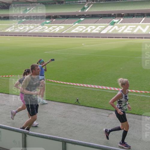 13.09.2026 - 21. swb-Marathon Bremen Michael Burmester http://msf.ph/oto/10343675 13.09.2026 13:28:32 Laufen im Stadion 111, 220, 357, 422, 476, 478, 597, 685, 726, 729, 754, 829, 888, 925, 986, 1079, 1220, 1298, 1325, 1384, 1412, 1496, 1608, 1615, 1741, 1769, 1777, 1958, 1961, 1984, 2236, 2326, 2365, 2472, 2502, 2507, 2574, 2593, 2725, 2743, 2862, 2868, 2875, 2876, 2923, 2924, 2991, 3020, 3045, 3061, 3073, 3154, 3184, 3219, 3238, 3274, 3321, 3361, 3589, 3592, 3594, 3595, 3678, 3694, 3755, 3798, 3826, 3853, 3885, 3907, 3953, 3965, 3971, 3978, 3987, 4011, 4108, 4238, 4457, 4660 meine-sportfotos.de
