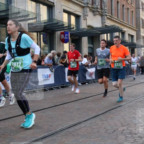 13.09.2026 - 21. swb-Marathon Bremen Strokosch-Dieckow http://msf.ph/oto/10343694 13.09.2026 13:29:00 Ziel 132, 303, 394, 596, 651, 745, 1083, 1365, 1387, 1545, 1823, 2023, 2070, 2301, 2867, 2957, 3258, 3721, 3796, 3846, 3912, 4541, 4590, 5036, 5599, 6030, 6103, 6499, 6690, 7013, 7149, 7361, 7631, 7649, 7860, 8007, 8009, 8066, 8099, 8277, 8338, 8675, 8831, 9249, 9661, 9889, 10128, 430, 565, 687, 722, 725, 936, 1014, 1274, 1688, 2223, 2276, 2378, 2851, 2891, 3348, 3419, 3444, 3665, 3938, 4102, 4564, 5225, 5267, 7263, 7527, 13012 meine-sportfotos.de