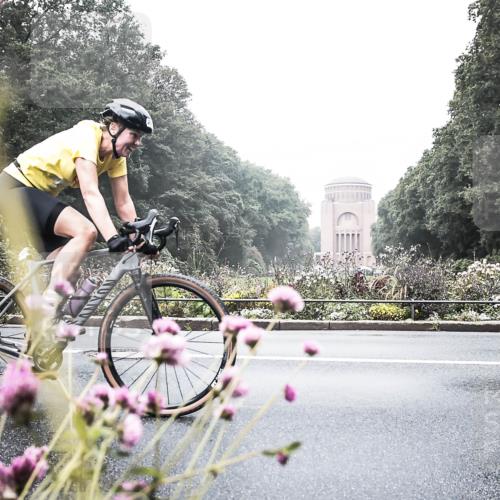 13.09.2026 - Stadtparktriathlon H.Heesch http://msf.ph/oto/10343815 13.09.2026 10:24:04 Radfahren 295 meine-sportfotos.de