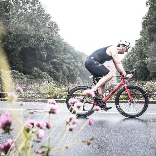 13.09.2026 - Stadtparktriathlon H.Heesch http://msf.ph/oto/10343823 13.09.2026 10:24:10 Radfahren 301, 306, 403 meine-sportfotos.de