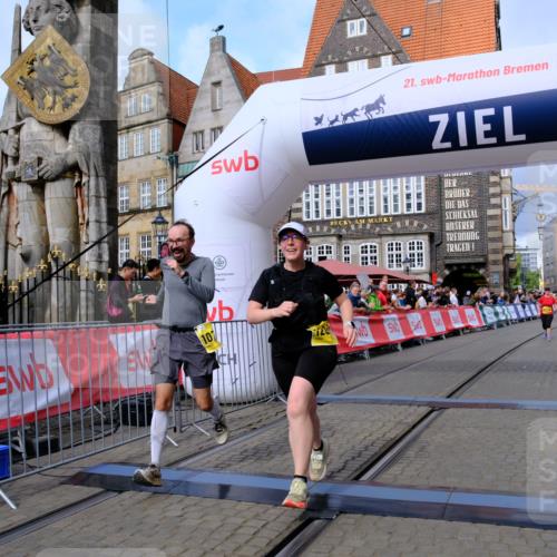 13.09.2026 - 21. swb-Marathon Bremen Tim E. http://msf.ph/oto/10343832 13.09.2026 11:14:00 Ziel 10330, 10545, 10766, 10889, 11078, 11084, 11954, 11999, 12010, 12280 meine-sportfotos.de