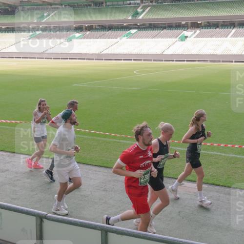 13.09.2026 - 21. swb-Marathon Bremen Michael Burmester http://msf.ph/oto/10343837 13.09.2026 13:28:54 Laufen im Stadion 111, 220, 357, 422, 476, 478, 597, 685, 726, 729, 754, 829, 888, 925, 986, 1079, 1217, 1220, 1270, 1298, 1325, 1384, 1496, 1615, 1741, 1769, 1777, 1958, 1984, 2236, 2238, 2326, 2365, 2436, 2472, 2502, 2546, 2574, 2593, 2740, 2743, 2830, 2862, 2868, 2876, 2924, 2991, 3020, 3053, 3061, 3129, 3154, 3219, 3238, 3274, 3321, 3361, 3563, 3589, 3594, 3595, 3605, 3678, 3694, 3755, 3758, 3798, 3826, 3853, 3885, 3907, 3953, 3965, 3971, 3978, 3987, 4011, 4108, 4238, 4457, 4660 meine-sportfotos.de