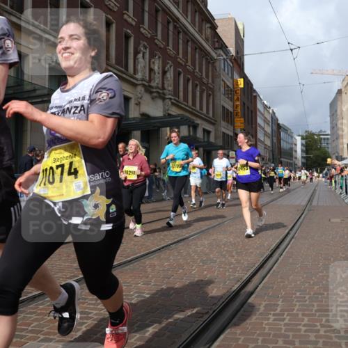 13.09.2026 - 21. swb-Marathon Bremen Strokosch-Dieckow http://msf.ph/oto/10343839 13.09.2026 11:08:54 Ziel 10217, 10314, 10321, 10455, 10570, 10630, 10664, 10686, 10694, 10823, 10983, 11011, 11091, 11138, 11304, 11531, 11578, 11764, 11882, 11883, 11905, 11915, 11987, 11995, 12155, 12192, 12322, 12337, 12491, 12554, 13607, 10217, 10399, 10469, 10599, 10609, 11053, 11074, 11358, 11421, 11434, 11678, 11710, 11718, 11812, 11834, 12162, 12256, 12353, 12438, 12517 meine-sportfotos.de