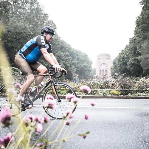 13.09.2026 - Stadtparktriathlon H.Heesch http://msf.ph/oto/10343845 13.09.2026 10:24:26 Radfahren 224, 236, 343 meine-sportfotos.de