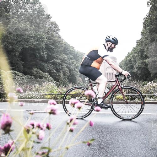 13.09.2026 - Stadtparktriathlon H.Heesch http://msf.ph/oto/10343850 13.09.2026 10:24:27 Radfahren 224, 236, 343 meine-sportfotos.de