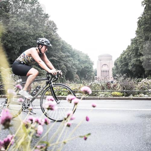 13.09.2026 - Stadtparktriathlon H.Heesch http://msf.ph/oto/10343881 13.09.2026 10:24:43 Radfahren 313, 348 meine-sportfotos.de