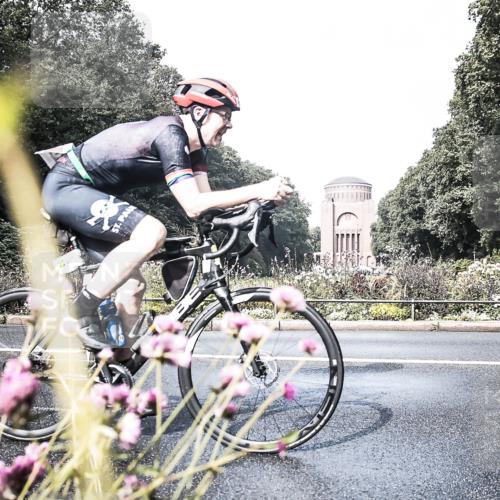 13.09.2026 - Stadtparktriathlon H.Heesch http://msf.ph/oto/10343889 13.09.2026 10:45:53 Radfahren 406, 429, 487 meine-sportfotos.de