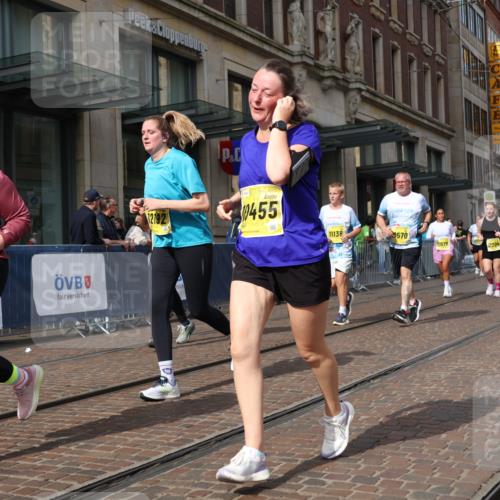 13.09.2026 - 21. swb-Marathon Bremen Strokosch-Dieckow http://msf.ph/oto/10343921 13.09.2026 11:08:55 Ziel 10314, 10321, 10455, 10556, 10570, 10630, 10664, 10686, 10694, 10769, 10823, 10983, 11011, 11091, 11138, 11304, 11531, 11578, 11764, 11882, 11883, 11905, 11914, 11915, 11987, 11995, 12155, 12192, 12322, 12337, 12491, 12554, 13607, 10217, 10399, 10455, 10469, 10599, 10609, 11053, 11074, 11358, 11421, 11434, 11531, 11710, 11718, 11812, 11834, 11905, 12162, 12256, 12353, 12438, 12517 meine-sportfotos.de