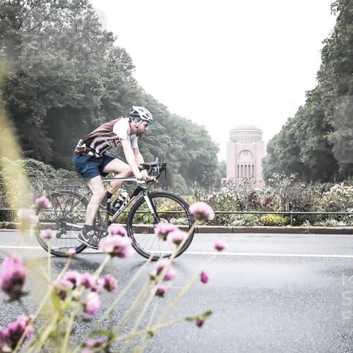13.09.2026 - Stadtparktriathlon H.Heesch http://msf.ph/oto/10343939 13.09.2026 10:25:30 Radfahren 241, 317, 370, 777 meine-sportfotos.de