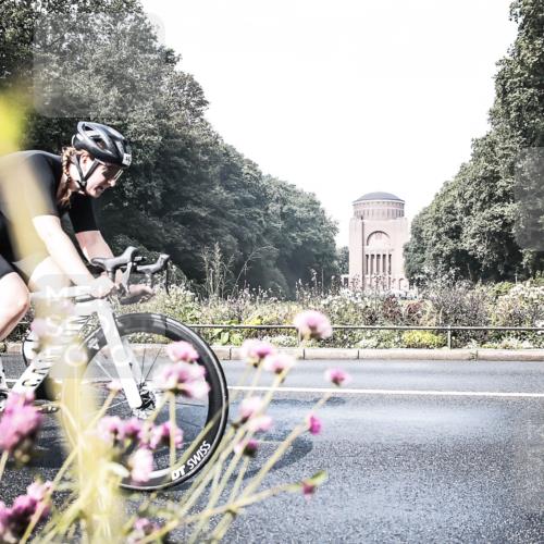 13.09.2026 - Stadtparktriathlon H.Heesch http://msf.ph/oto/10343975 13.09.2026 10:46:20 Radfahren 377, 464 meine-sportfotos.de