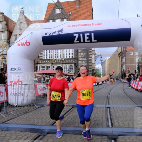 13.09.2026 - 21. swb-Marathon Bremen Tim E. http://msf.ph/oto/10344005 13.09.2026 11:14:06 Ziel 10330, 10766, 10799, 11078, 11999, 12010 meine-sportfotos.de