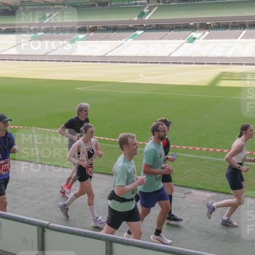 13.09.2026 - 21. swb-Marathon Bremen Michael Burmester http://msf.ph/oto/10344015 13.09.2026 13:29:12 Laufen im Stadion 111, 171, 220, 422, 476, 478, 685, 729, 754, 767, 829, 888, 925, 986, 1079, 1217, 1220, 1242, 1270, 1298, 1325, 1384, 1496, 1615, 1633, 1634, 1741, 1777, 1886, 1958, 1984, 2238, 2263, 2326, 2365, 2436, 2449, 2472, 2502, 2546, 2574, 2593, 2738, 2740, 2743, 2830, 2862, 2868, 2924, 2991, 3020, 3053, 3061, 3129, 3154, 3238, 3274, 3286, 3321, 3361, 3563, 3589, 3594, 3595, 3605, 3678, 3694, 3755, 3758, 3798, 3826, 3853, 3898, 3953, 3965, 3971, 3987, 4011, 4056, 4108, 4238, 4457 meine-sportfotos.de