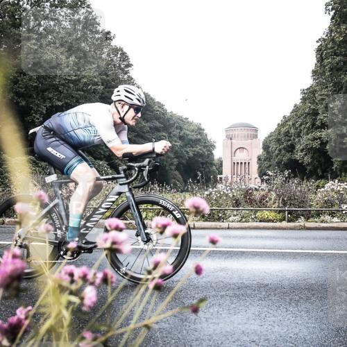 13.09.2026 - Stadtparktriathlon H.Heesch http://msf.ph/oto/10344102 13.09.2026 10:47:14 Radfahren 376, 472 meine-sportfotos.de