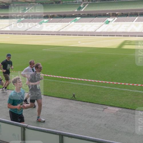 13.09.2026 - 21. swb-Marathon Bremen Michael Burmester http://msf.ph/oto/10344131 13.09.2026 13:29:26 Laufen im Stadion 111, 171, 220, 405, 422, 476, 478, 685, 729, 754, 767, 829, 986, 1079, 1217, 1220, 1242, 1270, 1298, 1325, 1384, 1615, 1633, 1634, 1741, 1777, 1810, 1811, 1886, 1983, 2238, 2263, 2326, 2365, 2436, 2449, 2472, 2546, 2574, 2593, 2615, 2738, 2740, 2743, 2830, 2862, 2868, 2924, 2991, 3020, 3053, 3061, 3129, 3154, 3238, 3274, 3286, 3321, 3361, 3563, 3589, 3594, 3595, 3605, 3678, 3694, 3755, 3758, 3798, 3826, 3853, 3898, 3929, 3953, 3965, 3971, 3987, 4011, 4056, 4108, 4238 meine-sportfotos.de