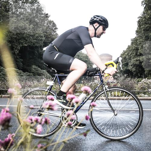 13.09.2026 - Stadtparktriathlon H.Heesch http://msf.ph/oto/10344161 13.09.2026 10:47:42 Radfahren 415, 493, 498, 506, 561 meine-sportfotos.de