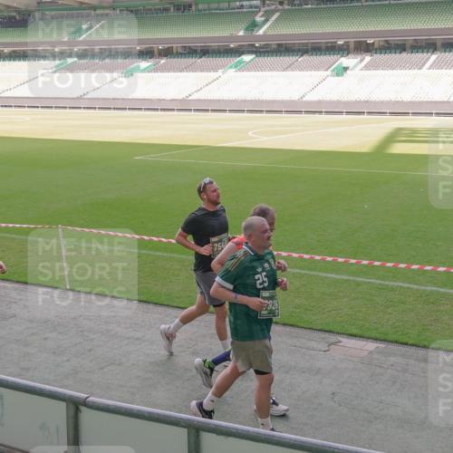 13.09.2026 - 21. swb-Marathon Bremen Michael Burmester http://msf.ph/oto/10344188 13.09.2026 13:29:31 Laufen im Stadion 171, 220, 297, 405, 422, 476, 685, 729, 754, 767, 986, 1079, 1217, 1220, 1242, 1270, 1298, 1325, 1384, 1615, 1633, 1634, 1741, 1777, 1810, 1811, 1886, 1983, 2238, 2263, 2326, 2365, 2436, 2449, 2472, 2546, 2574, 2593, 2615, 2738, 2740, 2743, 2830, 2862, 2868, 2924, 2991, 3020, 3053, 3061, 3129, 3154, 3227, 3238, 3274, 3286, 3321, 3361, 3563, 3589, 3594, 3595, 3605, 3678, 3694, 3755, 3758, 3798, 3826, 3853, 3898, 3929, 3953, 3965, 3971, 3987, 4011, 4056, 4108, 4238 meine-sportfotos.de
