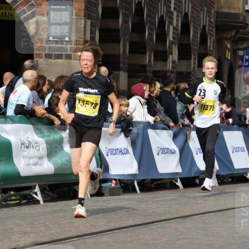 13.09.2026 - 21. swb-Marathon Bremen Strokosch-Dieckow http://msf.ph/oto/10344300 13.09.2026 10:52:23 Ziel 10218, 10588, 11277, 11285, 11376, 11487, 11555, 11784, 11869, 11877, 11962, 12349, 10761, 10812, 10906, 10958, 11109, 11350, 11604, 11605, 11669, 12361, 12439, 12533 meine-sportfotos.de