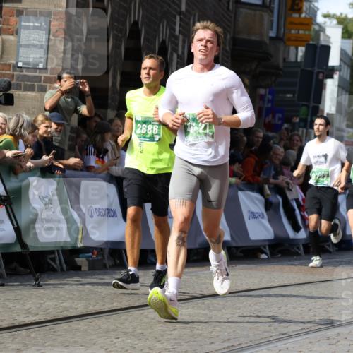 13.09.2026 - 21. swb-Marathon Bremen Strokosch-Dieckow http://msf.ph/oto/10344323 13.09.2026 13:27:36 Ziel 242, 1493, 1494, 2454, 3273, 3385, 3496, 4121, 4558, 5358, 6071, 6288, 6776, 7072, 7849, 8219, 9159, 9343, 9760, 10112, 10113, 13147, 440, 534, 762, 857, 1932, 2686, 3013, 3135, 3970, 4106, 4133, 4421, 4496, 4593, 4744, 6067, 6522, 7042, 7138, 7358, 8351, 9494, 9727, 13198 meine-sportfotos.de