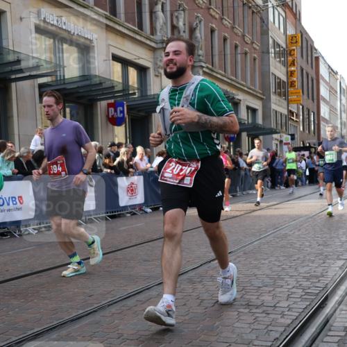 13.09.2026 - 21. swb-Marathon Bremen Strokosch-Dieckow http://msf.ph/oto/10344334 13.09.2026 13:29:16 Ziel 124, 132, 1073, 1083, 1243, 1365, 1387, 1581, 2076, 2289, 2301, 2742, 2957, 3030, 3258, 3721, 4541, 4576, 5244, 5599, 6006, 6103, 6384, 6499, 6690, 6725, 6930, 7013, 7079, 7384, 7426, 7631, 7649, 7884, 8007, 8009, 8099, 8277, 8481, 8594, 8675, 8831, 9534, 9747, 9770, 9889, 10013, 13031, 303, 394, 430, 565, 596, 651, 687, 725, 745, 936, 1274, 1545, 1688, 1823, 2023, 2070, 2223, 2378, 2867, 3258, 3796, 3846, 3912, 3938, 4590, 5036, 5225 meine-sportfotos.de