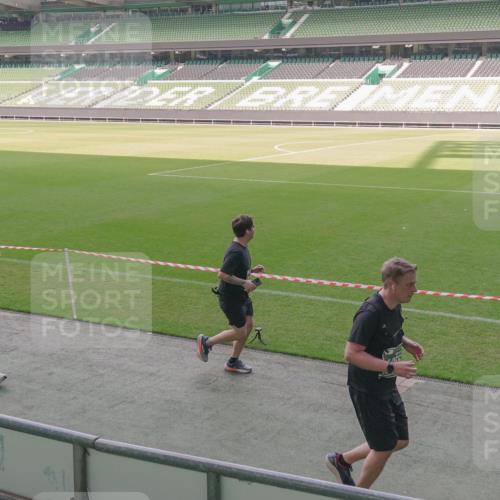 13.09.2026 - 21. swb-Marathon Bremen Michael Burmester http://msf.ph/oto/10344351 13.09.2026 13:29:50 Laufen im Stadion 171, 220, 297, 405, 422, 476, 685, 729, 754, 767, 986, 1079, 1217, 1242, 1270, 1298, 1325, 1384, 1615, 1633, 1634, 1741, 1777, 1810, 1811, 1886, 1983, 2238, 2242, 2249, 2263, 2326, 2365, 2436, 2449, 2472, 2546, 2593, 2615, 2738, 2740, 2743, 2830, 2862, 2868, 2869, 2871, 2924, 2991, 2994, 3020, 3053, 3061, 3129, 3154, 3227, 3238, 3274, 3286, 3321, 3361, 3563, 3594, 3595, 3605, 3678, 3694, 3755, 3758, 3798, 3853, 3876, 3898, 3929, 3953, 3965, 3971, 3987, 4011, 4056, 4108 meine-sportfotos.de