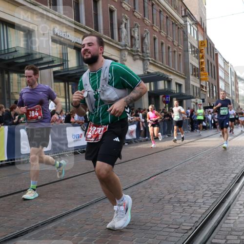 13.09.2026 - 21. swb-Marathon Bremen Strokosch-Dieckow http://msf.ph/oto/10344352 13.09.2026 13:29:16 Ziel 124, 132, 1073, 1083, 1243, 1365, 1387, 1581, 2076, 2289, 2301, 2742, 2957, 3030, 3258, 3721, 4541, 4576, 5244, 5599, 6006, 6103, 6384, 6499, 6690, 6725, 6930, 7013, 7079, 7384, 7426, 7631, 7649, 7884, 8007, 8009, 8099, 8277, 8481, 8594, 8675, 8831, 9534, 9747, 9770, 9889, 10013, 13031, 303, 394, 430, 565, 596, 651, 687, 725, 745, 936, 1274, 1545, 1688, 1823, 2023, 2070, 2223, 2378, 2867, 3258, 3796, 3846, 3912, 3938, 4590, 5036, 5225 meine-sportfotos.de