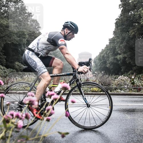 13.09.2026 - Stadtparktriathlon H.Heesch http://msf.ph/oto/10344369 13.09.2026 09:15:32 Radfahren 24, 54, 97, 104, 128, 147, 161, 208 meine-sportfotos.de