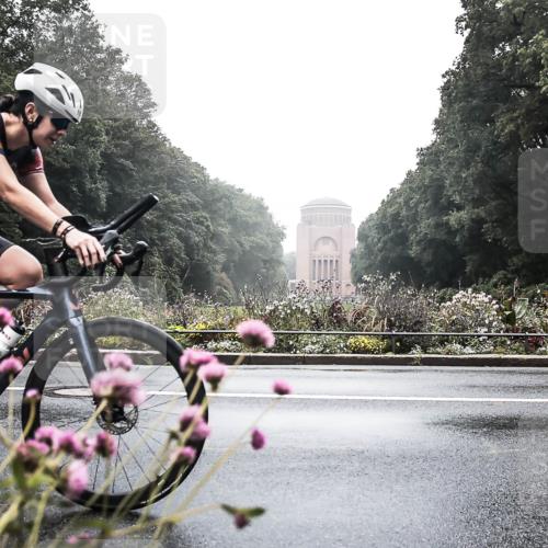 13.09.2026 - Stadtparktriathlon H.Heesch http://msf.ph/oto/10344380 13.09.2026 09:15:36 Radfahren 39, 117, 128, 147, 161 meine-sportfotos.de