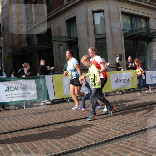 13.09.2026 - 21. swb-Marathon Bremen Strokosch-Dieckow http://msf.ph/oto/10344402 13.09.2026 11:09:05 Ziel 10314, 10424, 10556, 10664, 10686, 10694, 10769, 10823, 10981, 10983, 11091, 11192, 11225, 11764, 11882, 11883, 11914, 11915, 11987, 11995, 12155, 12322, 12474, 12491, 12532, 13607, 10217, 10321, 10455, 10469, 10570, 10599, 10630, 11011, 11053, 11074, 11091, 11138, 11304, 11421, 11434, 11531, 11578, 11718, 11812, 11905, 12192, 12256, 12337, 12353, 12438, 12517, 12554 meine-sportfotos.de