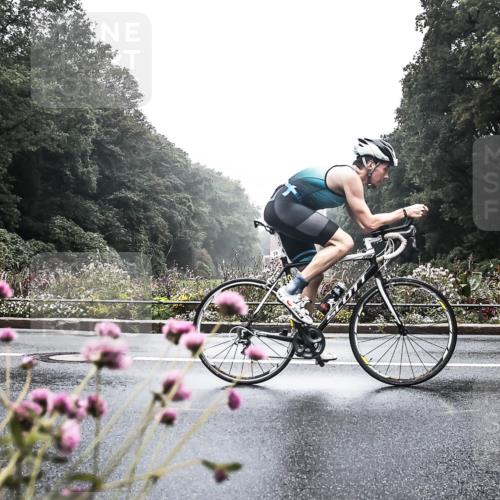 13.09.2026 - Stadtparktriathlon H.Heesch http://msf.ph/oto/10344405 13.09.2026 09:15:38 Radfahren 39, 117, 128, 161 meine-sportfotos.de